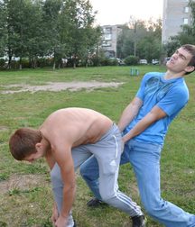 play with friends 5ce03aa310b97.jpg