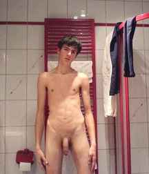 naked youth 5ce03afbc87fa.jpg
