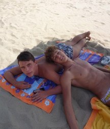 summer photographs on the beach 5ce232630f966.jpg