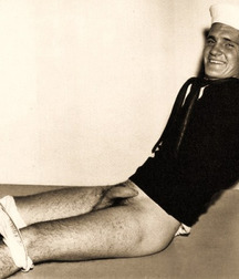old photographs of his grandfather 5ce232b3e8206.jpg