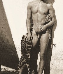 old photographs of his grandfather 5ce232c2bbef8.jpg