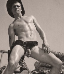old photographs of his grandfather 5ce232dc1e0bf.jpg