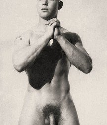 old photographs of his grandfather 5ce232de8a80d.jpg