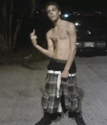 pull up your pants 5ce42bfde9659.jpg