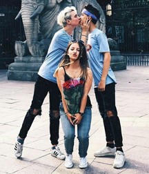 boys prefer boys 5ce8099fa6beb.jpg