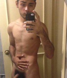 selfies  5cec3452c4d2d.jpg