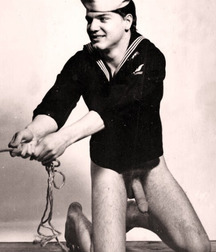 enlist in the navy: you will become a real man 5cf015b12e34a.jpg