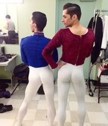 the graceful features of the dancers 5cf0163ec8dec.jpg