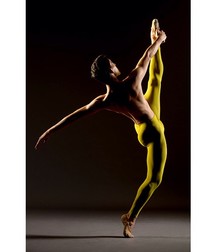 the graceful features of the dancers 5cf0165918ba1.jpg