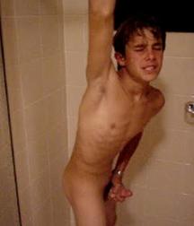 boy: you have to wash yourself well 5cf816cbe2da3.jpg