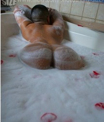 immersed in the bathtub 5cfeb20399648.jpg