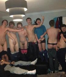 boys laugh with sex 5cfff4c9a42cf.jpg