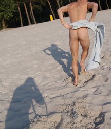 Voyeur (Straight Boys) 5d0120b4587b2.jpg