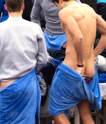 Voyeur (Straight Boys) 5d0120c248610.jpg