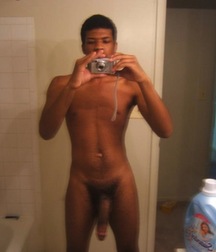adorable black boys: selfies 5d0339f18a10e.jpg
