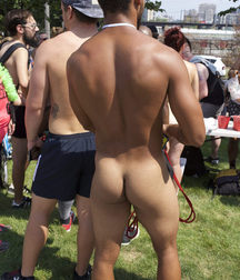 naked without fear 5d0715cf2b774.jpg