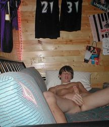 lonely masturbation 5d07172516d1b.jpg