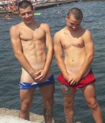 two boys are ashamed 5d0bd3332b0f7.jpg