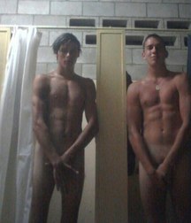 two boys are ashamed 5d0bd365822d0.jpg