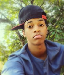 i love black guys 5d1a2cde83ef3.jpg