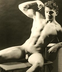 old photos of grandpa 5d1cd841bba99.jpg