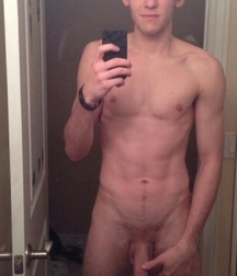 selfies naked 5d1cd8e6776e6.jpg