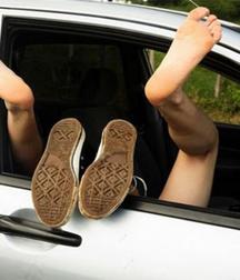 funny young people 5d1cd953510ba.jpg