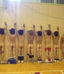 the butt of soccer players 5d1cda169dee4.jpg
