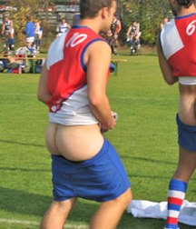 the butt of soccer players 5d1cda208bab5.jpg