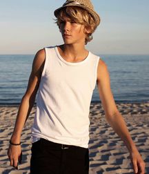 boys from the world 5d21ce64ddf84.jpg