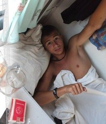 straight boys are beautiful 5d237e982675e.jpg