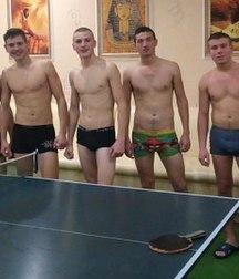 straight boys are beautiful 5d237eac217e4.jpg