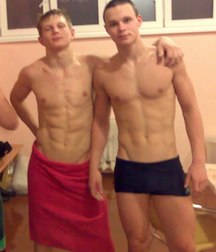 straight boys are beautiful 5d237eada8d01.jpg