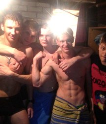 straight boys are beautiful 5d237eb73209b.jpg