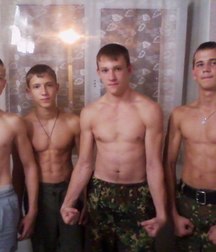 straight boys are beautiful 5d237edc73539.jpg