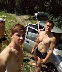 straight boys are beautiful 5d237eeb87f8d.jpg