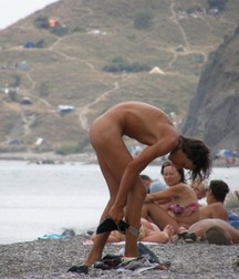 quietly naked (nudist) 5d261f30cdd4e.jpg