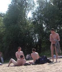 quietly naked (nudist) 5d261f3836480.jpg