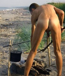 quietly naked (nudist) 5d261f3b489bc.jpg