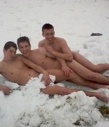 cold lovers 5d27585cf3703.jpg