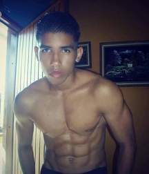 beautiful boys 5d2ae71141b4c.jpg