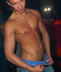 beautiful boys 5d2ae713efe2e.jpg
