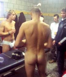 boys_naked_in_locker-room 5d2ca21e0e18b.jpg