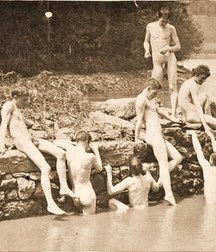 once upon a time in the pool .... 5d2ff53d86b3b.jpg