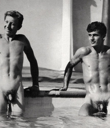 once upon a time in the pool .... 5d2ff548f3bc7.jpg