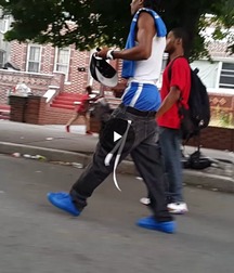 pull up your pants 5d31b1259f903.jpg
