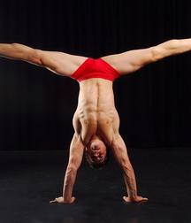 elegance. strength and beauty 5d329e0f359da.jpg
