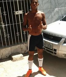 favela boys 5d33ea93ca889.jpg