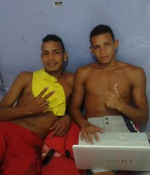 favela boys 5d33ea9aca74d.jpg