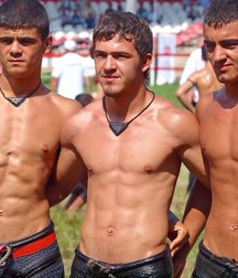 young-wrestlers 5d33eb71f1d5d.jpg